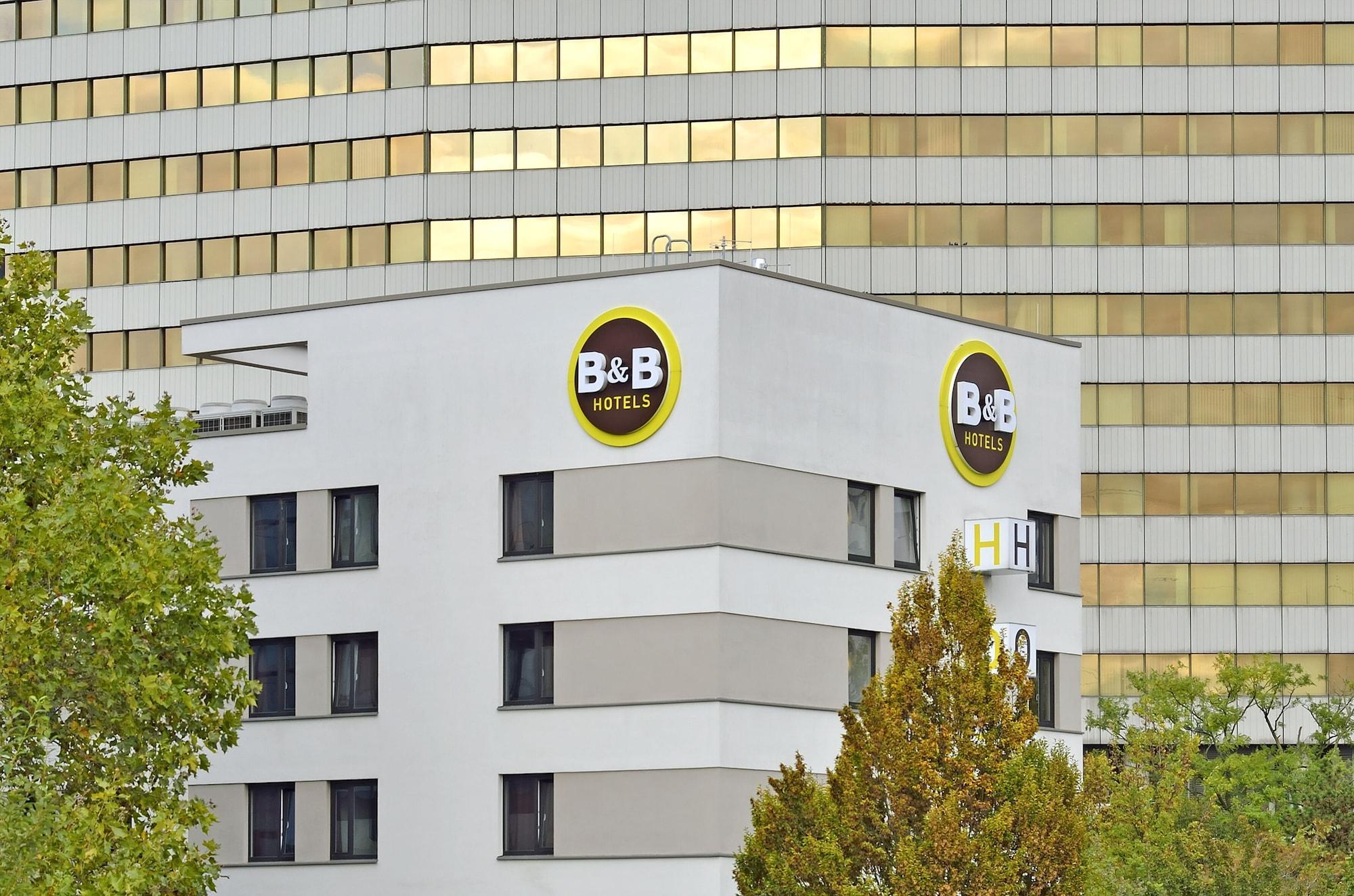 B&B Hotel Frankfurt-West แอชบอร์น ภายนอก รูปภาพ