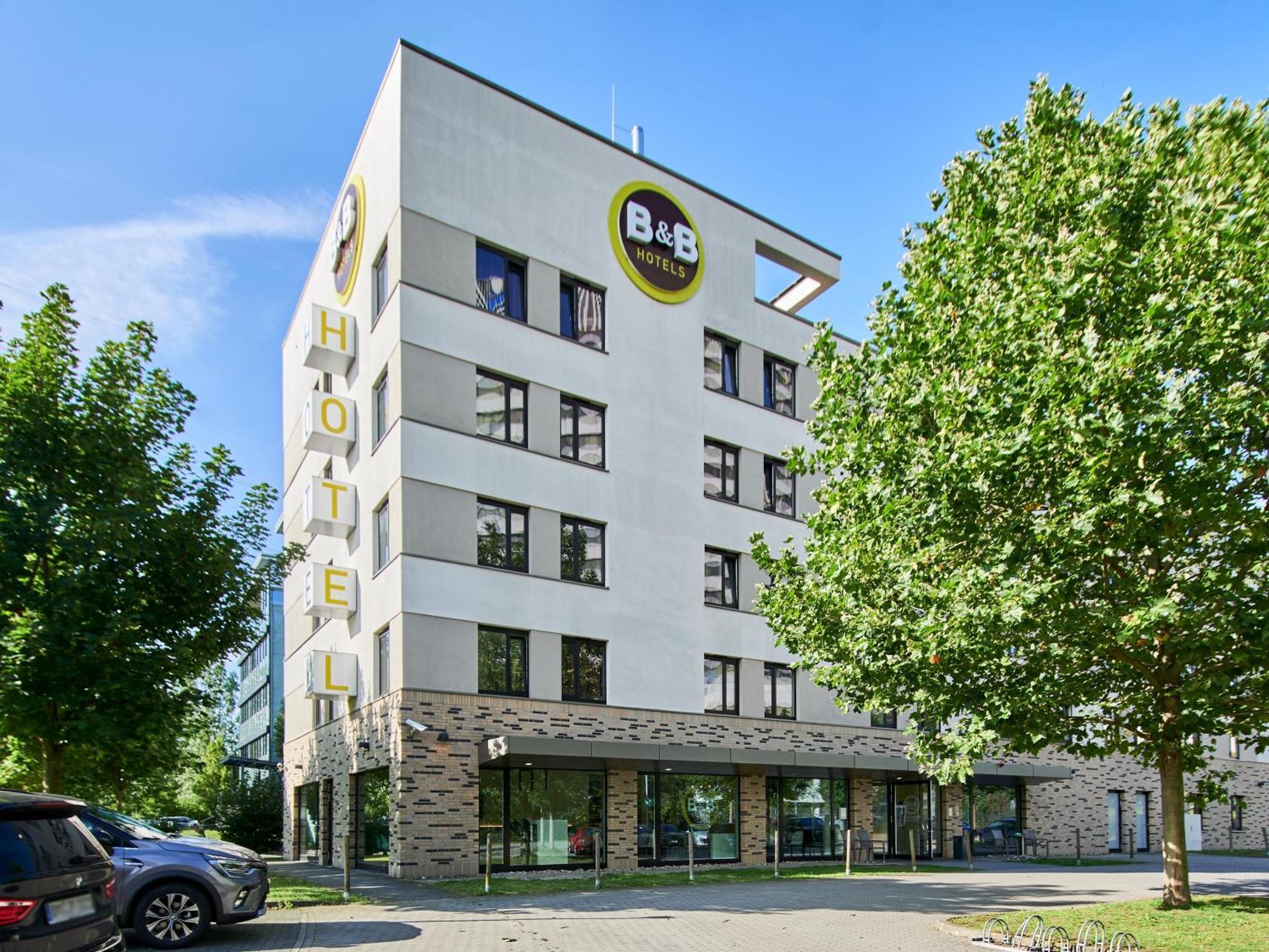 B&B Hotel Frankfurt-West แอชบอร์น ภายนอก รูปภาพ